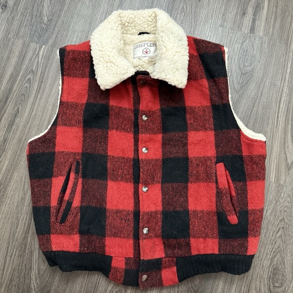 SHEPLERS Other - Shepherd Western Buffalo Plaid Vest Sherpa Lined Mens Medium Made In USA Vintage